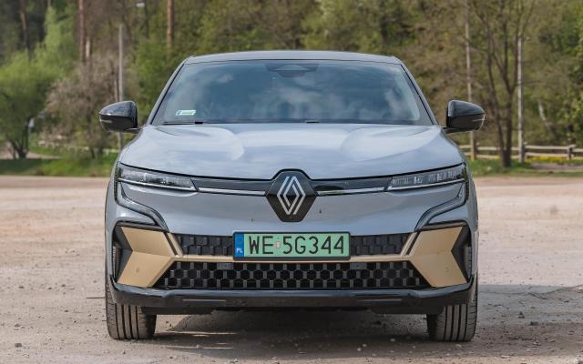 Renault Megane E-Tech Iconic