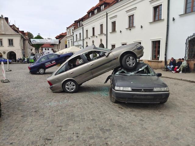 Liczba ofiar wypadków drogowych w UE spada, ale postępy są zbyt wolne