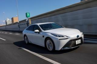 Toyota i Waymo łączą siły. Autonomiczne auta mają wkroczyć w nowy etap